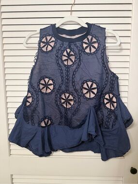 Sleeveless Navy Blue Embroidered Peplum Tunic Top - Size Small